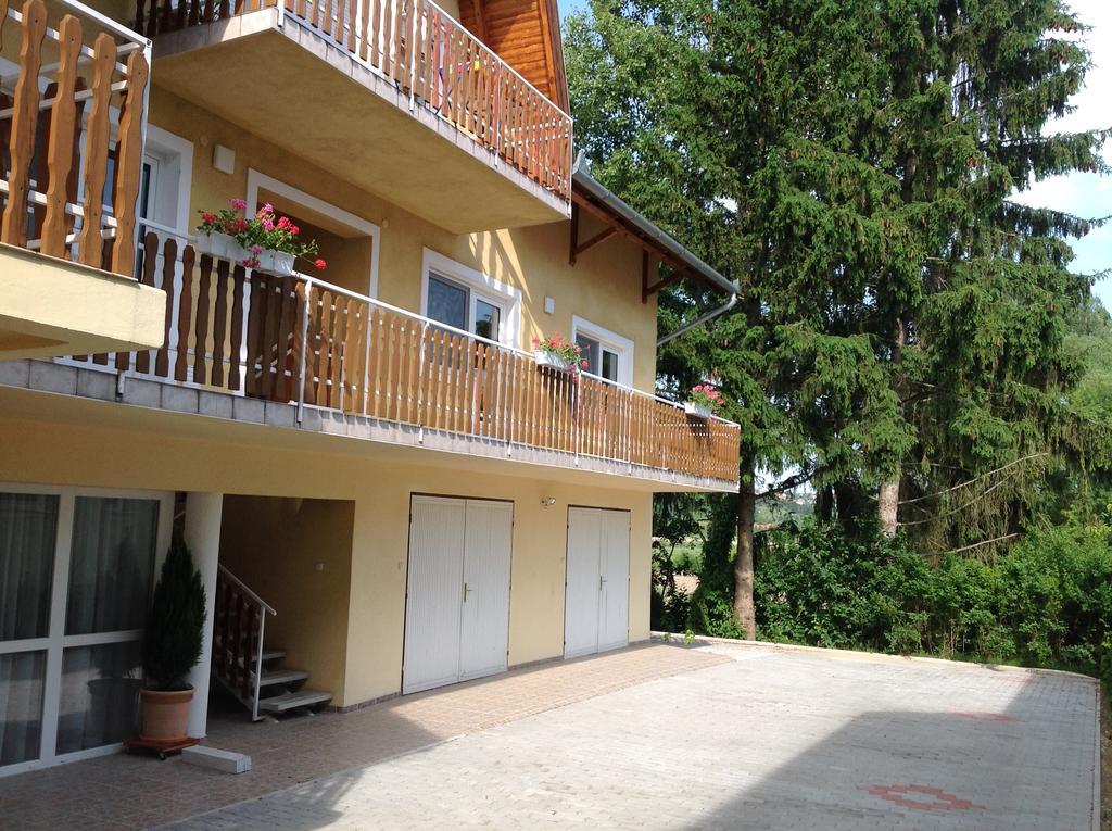 Attila Apartmanház Otel Hévíz Dış mekan fotoğraf