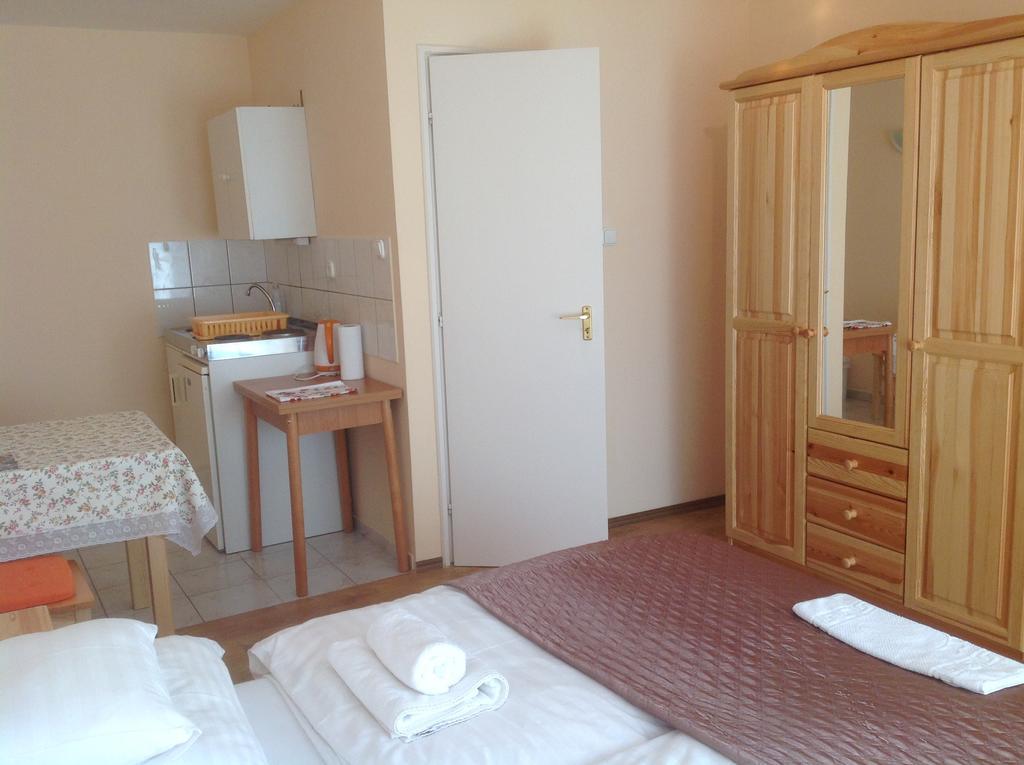 Attila Apartmanház Otel Hévíz Dış mekan fotoğraf